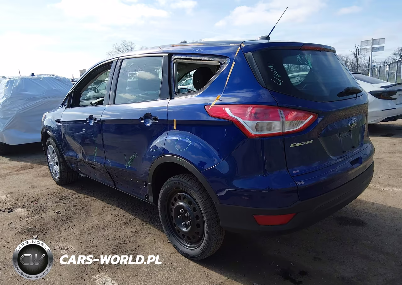 2016 Ford Escape S VIN:1FMCU0F7XGUA59108 - 3