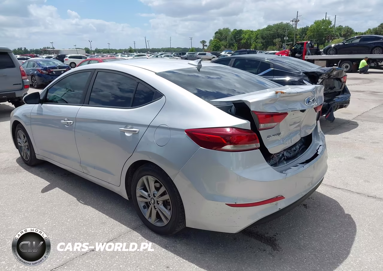 2018 Hyundai Elantra Value Edition VIN:KMHD84LF9JU577357 - 3