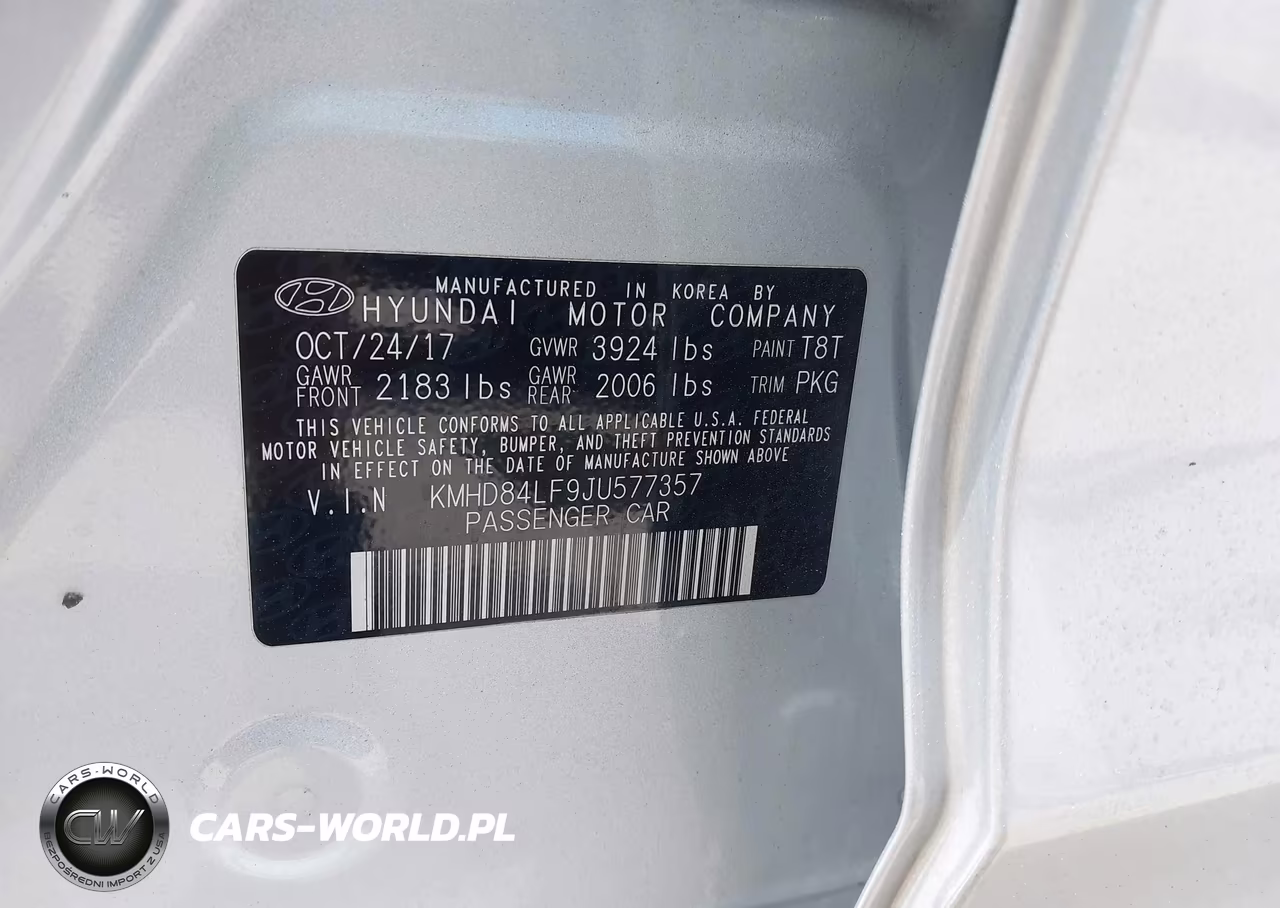 2018 Hyundai Elantra Value Edition VIN:KMHD84LF9JU577357 - 9