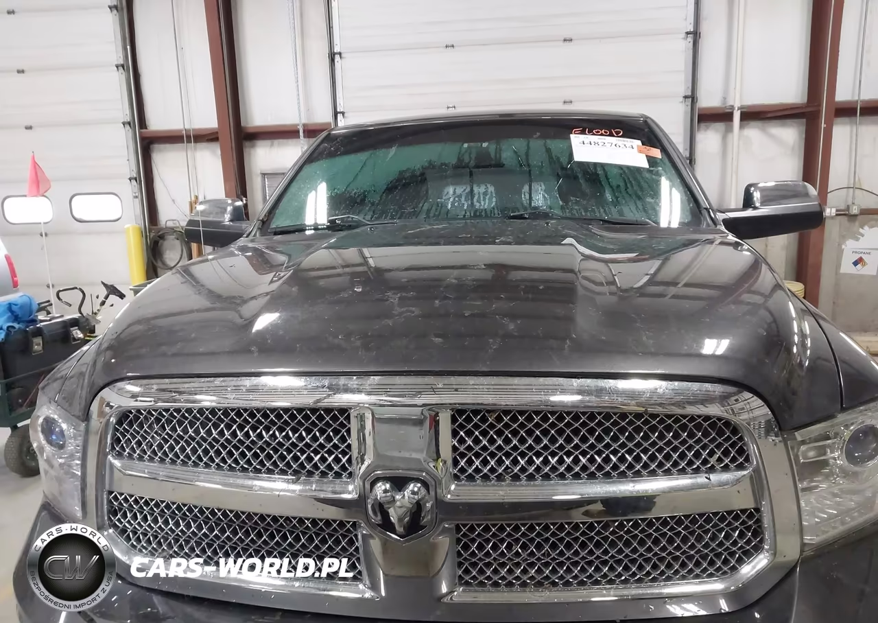 2015 Ram 1500 Laramie VIN:1C6RR7VM2FS578879 - 12