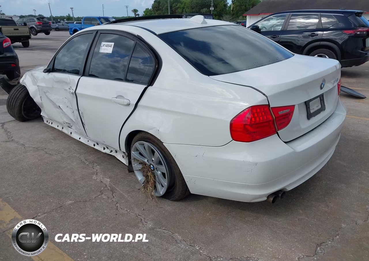 2011 BMW 328I VIN:WBAPH5G51BNM72572 - 3