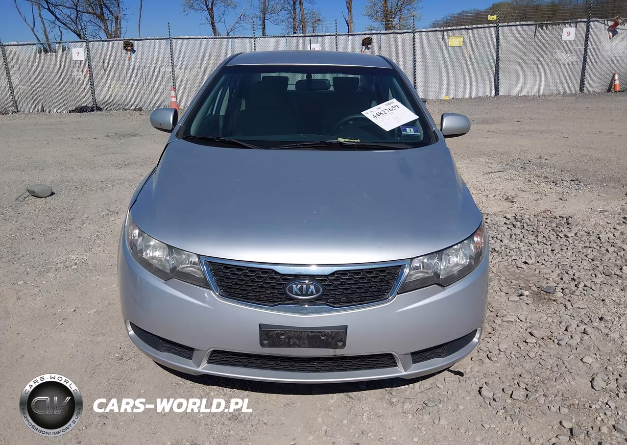 2013 Kia Forte Lx VIN:KNAFT4A28D5723724 - 11