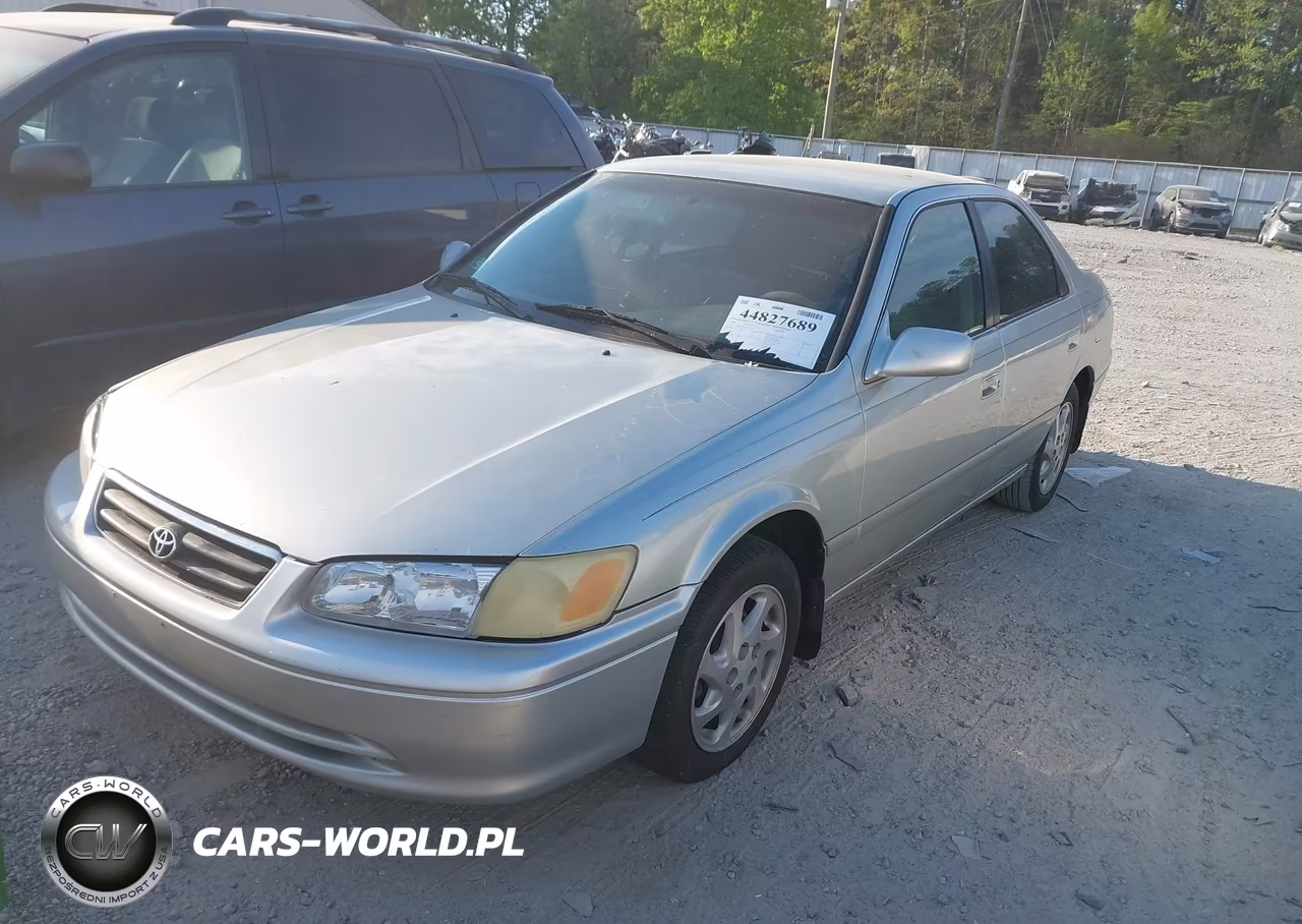 2000 Toyota Camry Le VIN:JT2BG22K0Y0393534 - 2