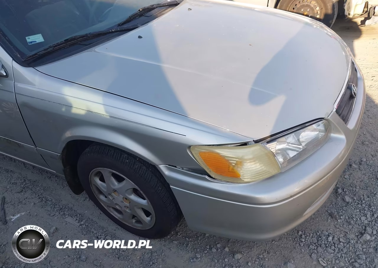 2000 Toyota Camry Le VIN:JT2BG22K0Y0393534 - 6
