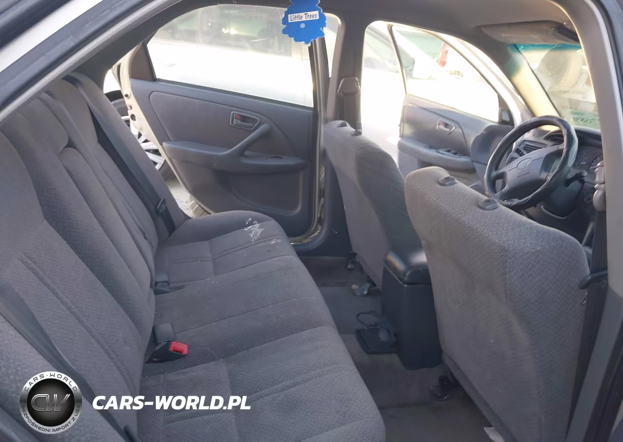 2000 Toyota Camry Le VIN:JT2BG22K0Y0393534 - 8