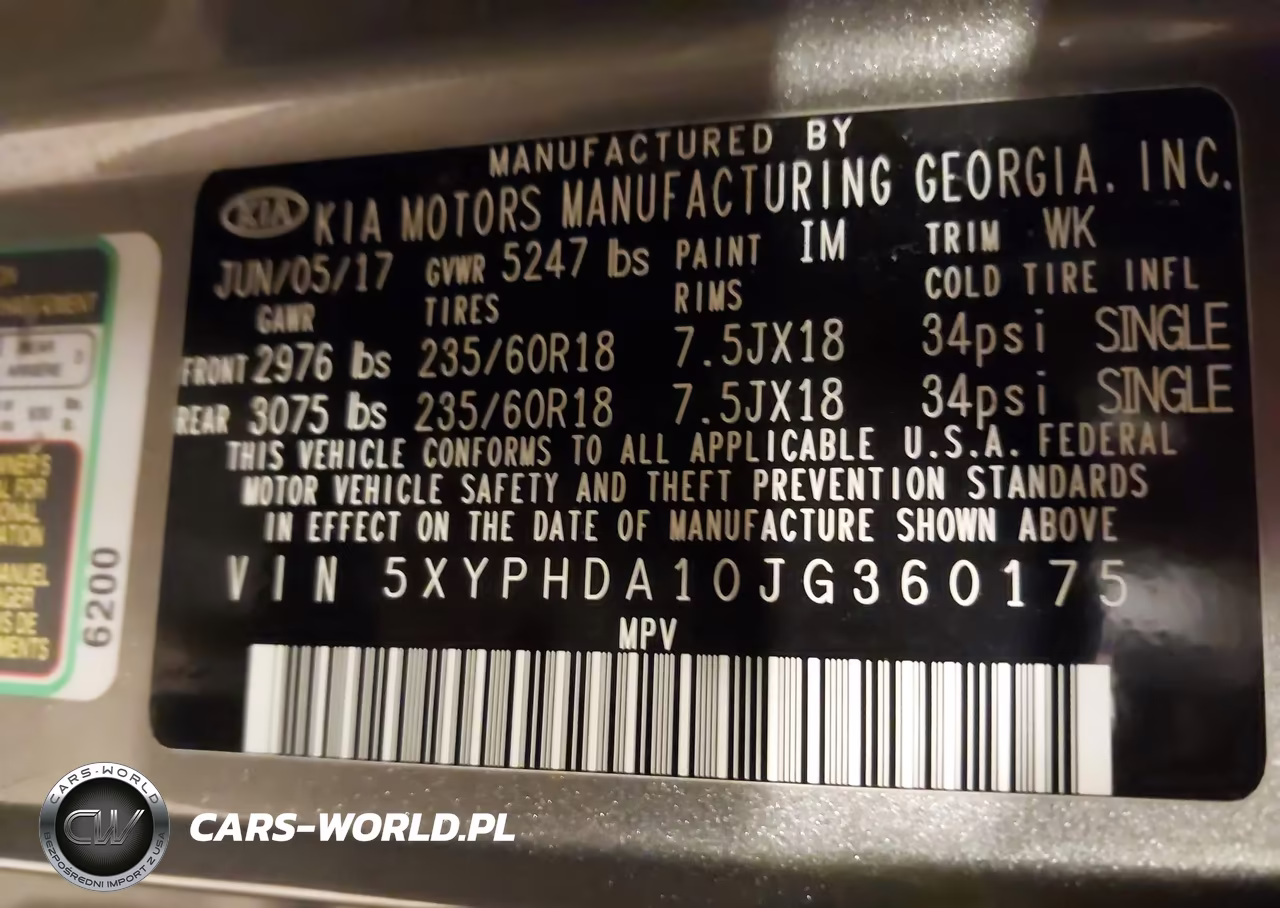 2018 Kia Sorento 2.0T Ex VIN:5XYPHDA10JG360175 - 9