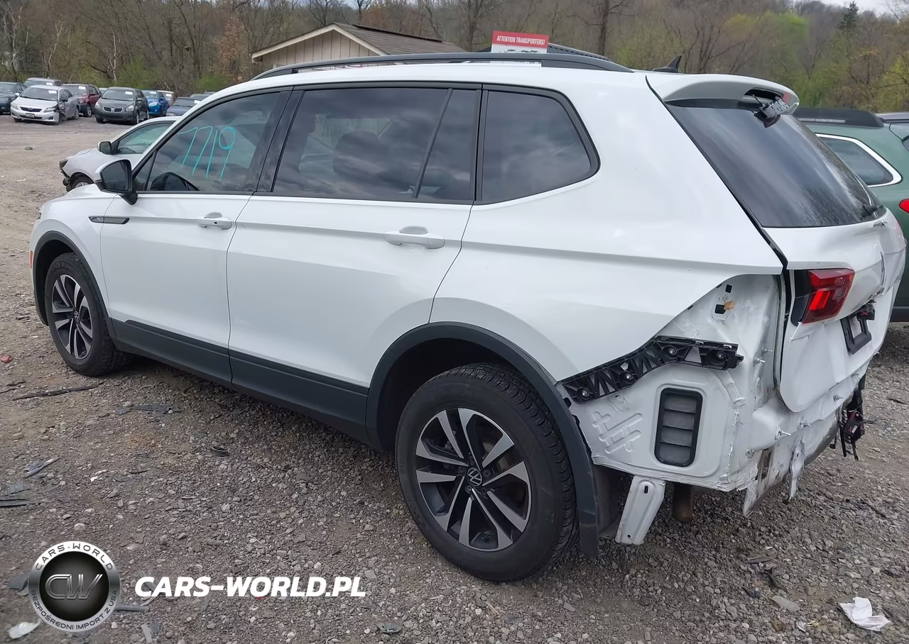 2023 Volkswagen Tiguan 2.0T S VIN:3VVRB7AX1PM042921 - 3