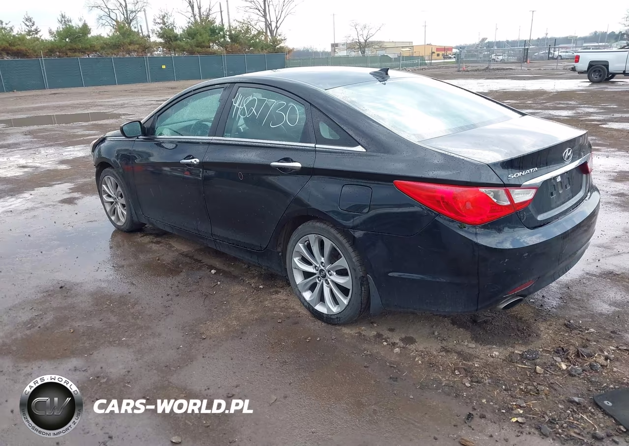 2013 Hyundai Sonata Se VIN:5NPEC4AC9DH775841 - 3