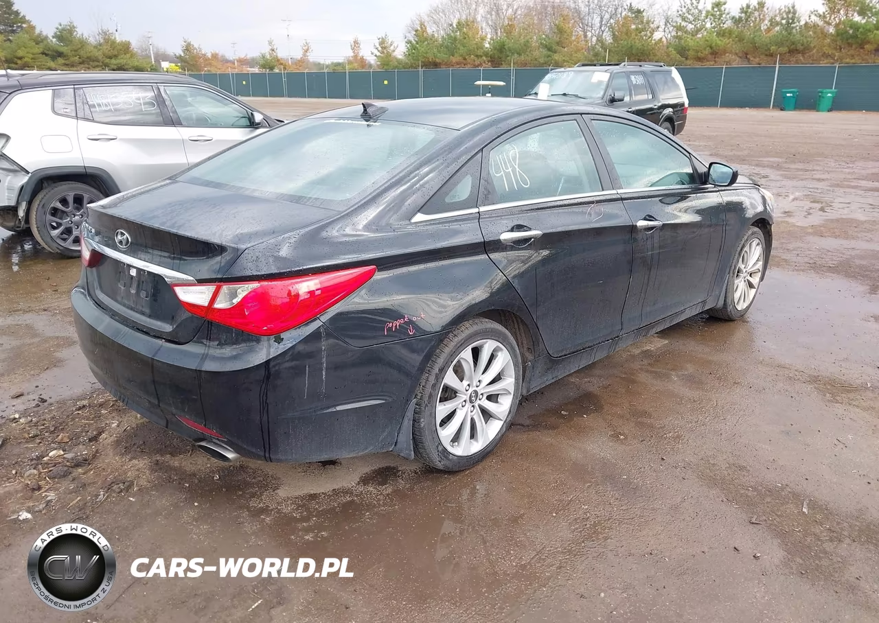 2013 Hyundai Sonata Se VIN:5NPEC4AC9DH775841 - 4