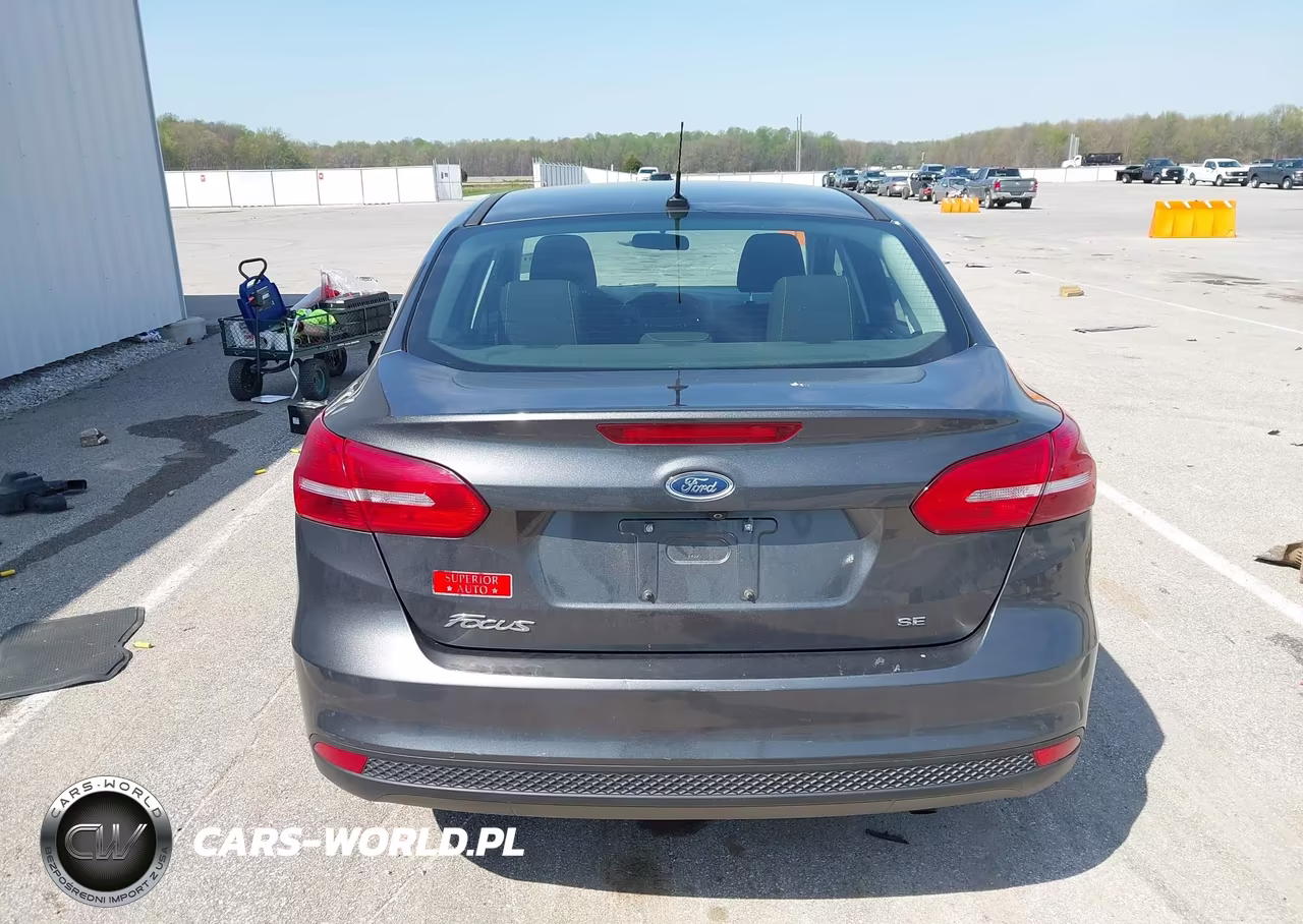 2017 Ford Focus Se VIN:1FADP3F29HL280041 - 17