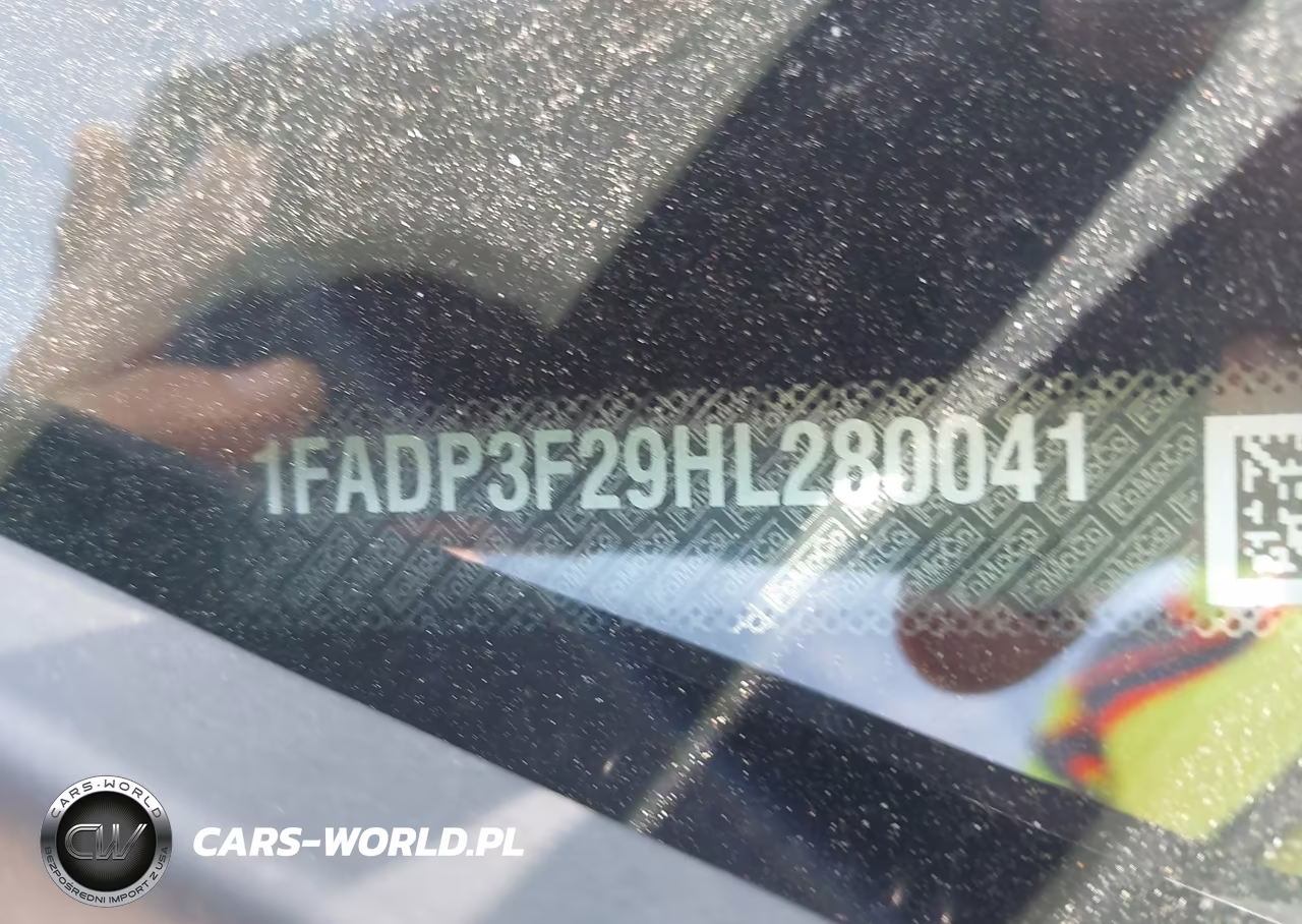 2017 Ford Focus Se VIN:1FADP3F29HL280041 - 9
