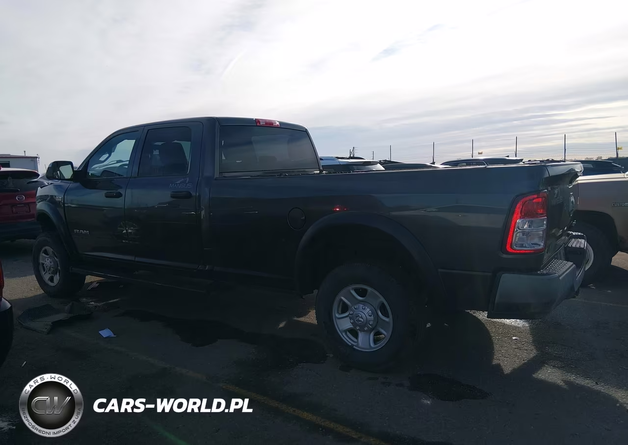 2022 Ram 3500 Tradesman 4X4 8' Box VIN:3C63R3GJ0NG219215 - 14