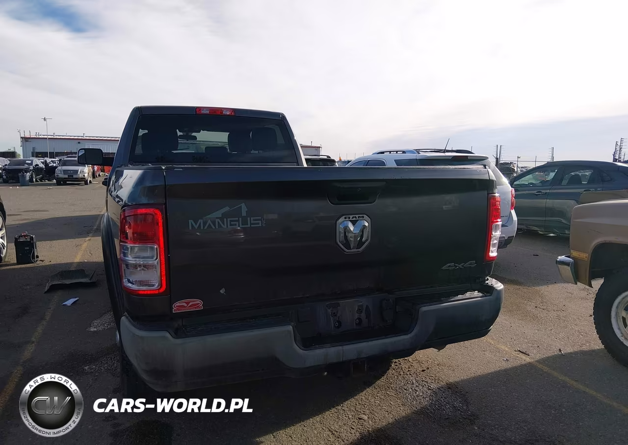 2022 Ram 3500 Tradesman 4X4 8' Box VIN:3C63R3GJ0NG219215 - 15