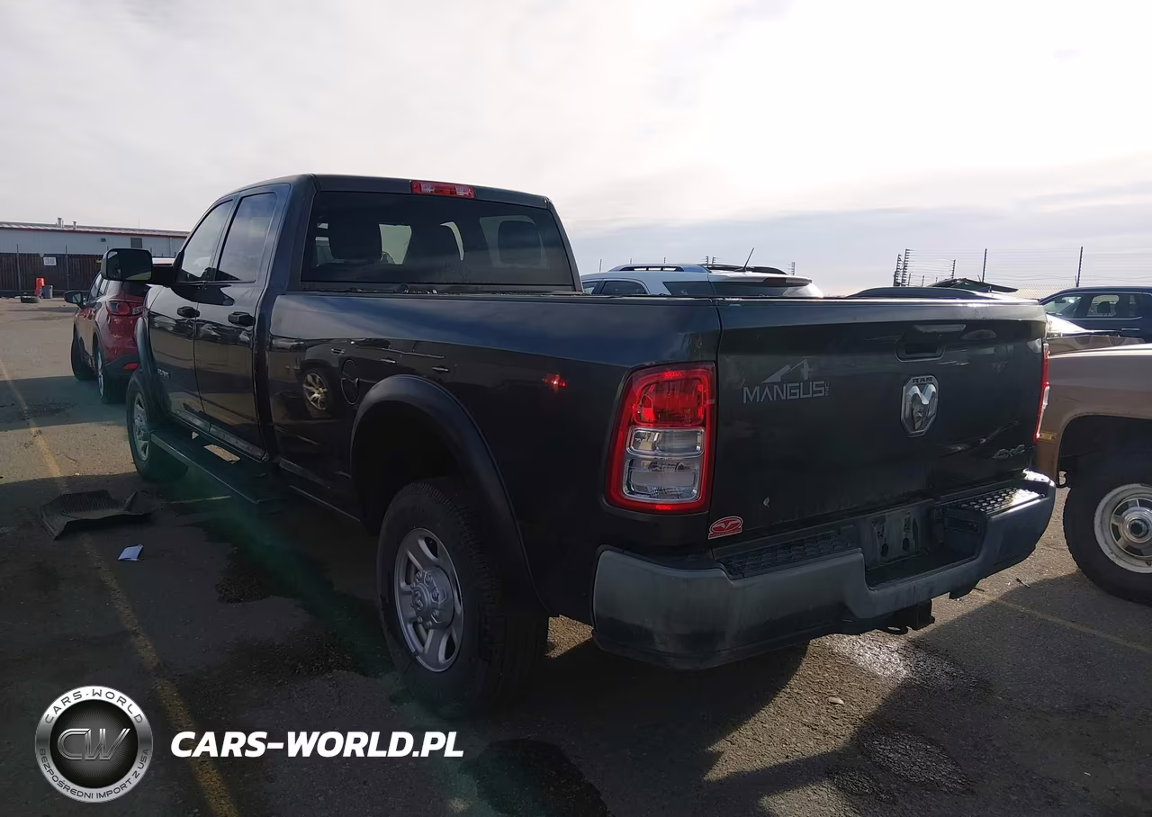 2022 Ram 3500 Tradesman 4X4 8' Box VIN:3C63R3GJ0NG219215 - 3