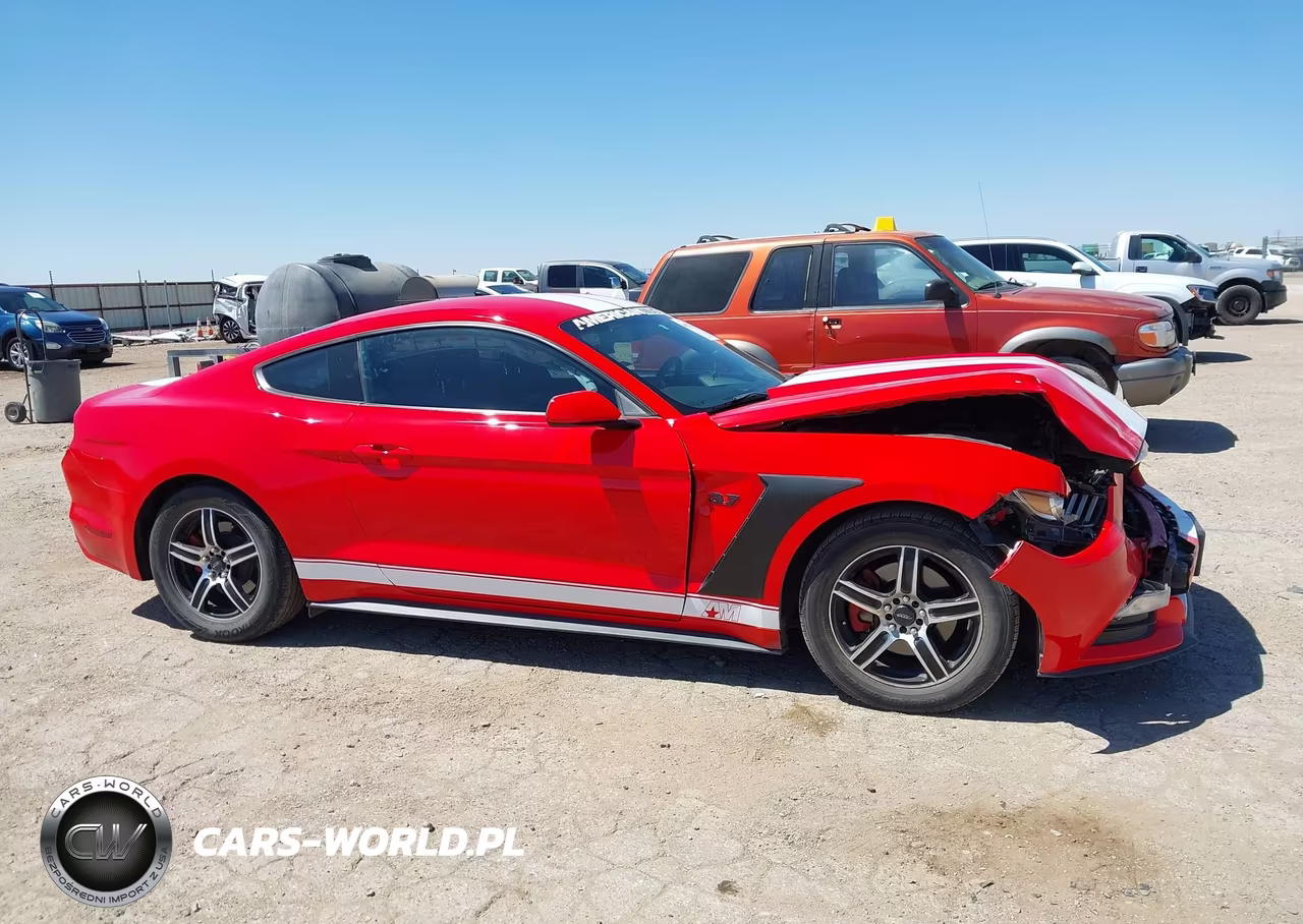 2016 Ford Mustang V6 VIN:1FA6P8AM3G5273149 - 13