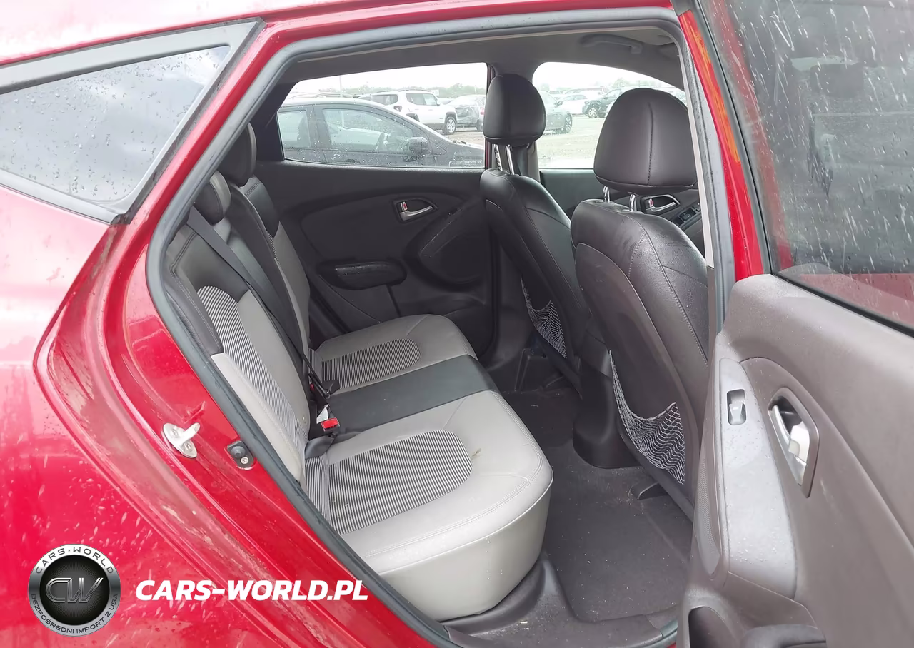 2012 Hyundai Tucson Gls VIN:KM8JUCAC4CU338562 - 8