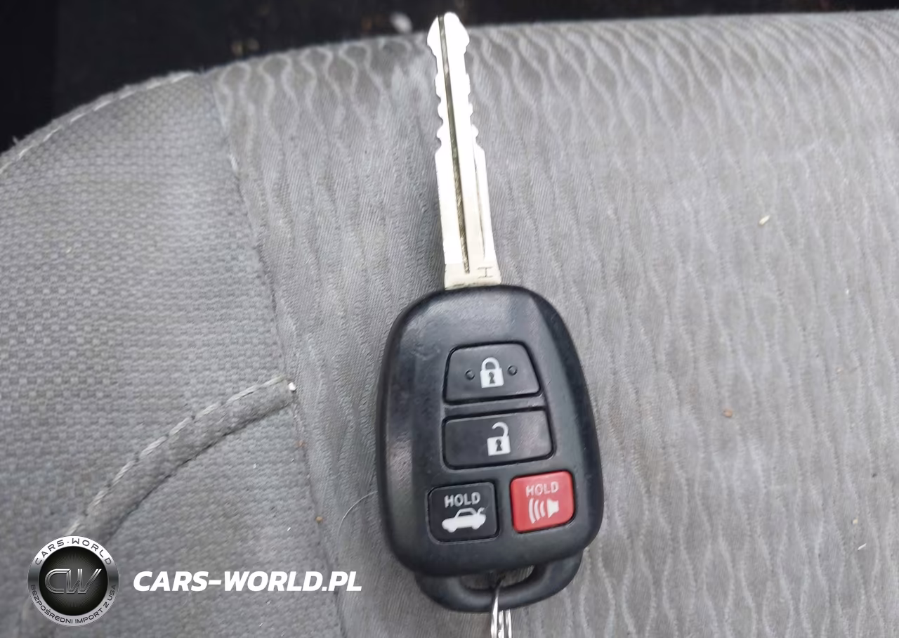 2016 Toyota Corolla Le VIN:2T1BURHE5GC520342 - 11