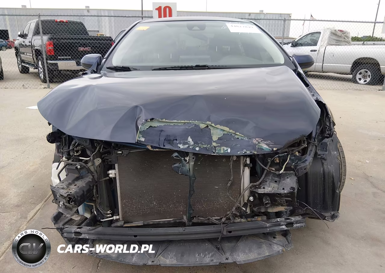 2021 Toyota Corolla Le VIN:JTDEPMAE9MJ140924 - 13
