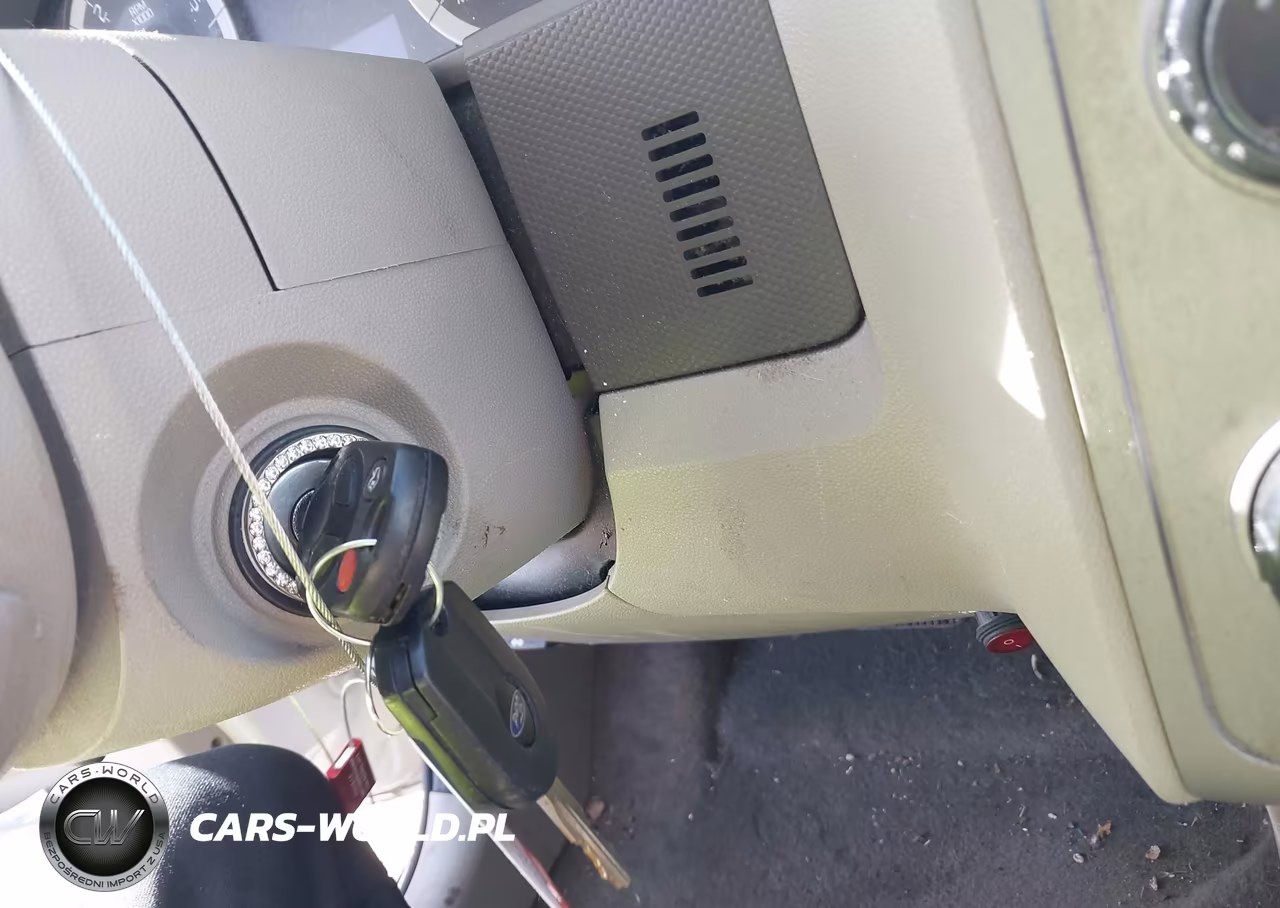 2012 Ford Escape Hybrid VIN:1FMCU5K3XCKA47448 - 11