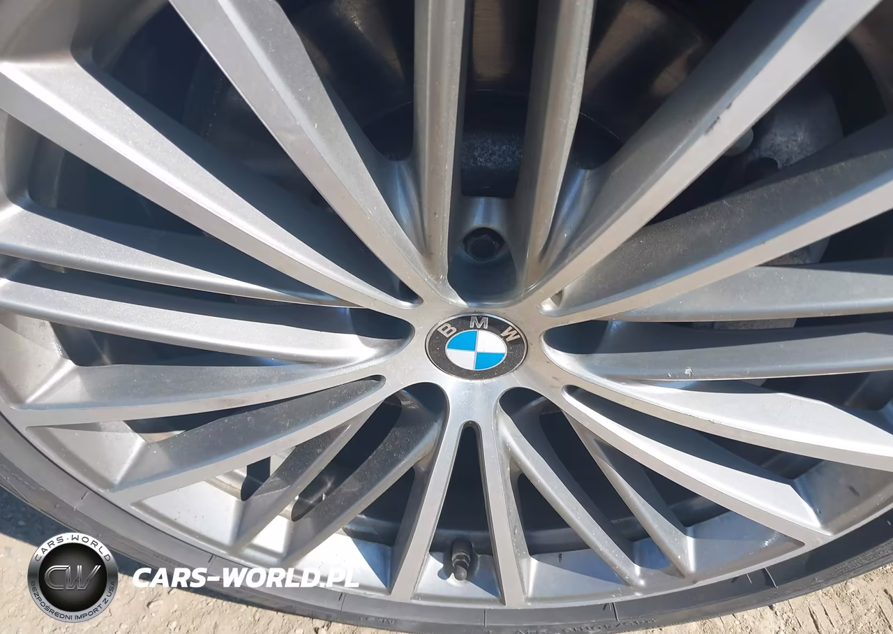 2018 BMW 530I xDrive VIN:WBAJA7C55JWC76898 - 12