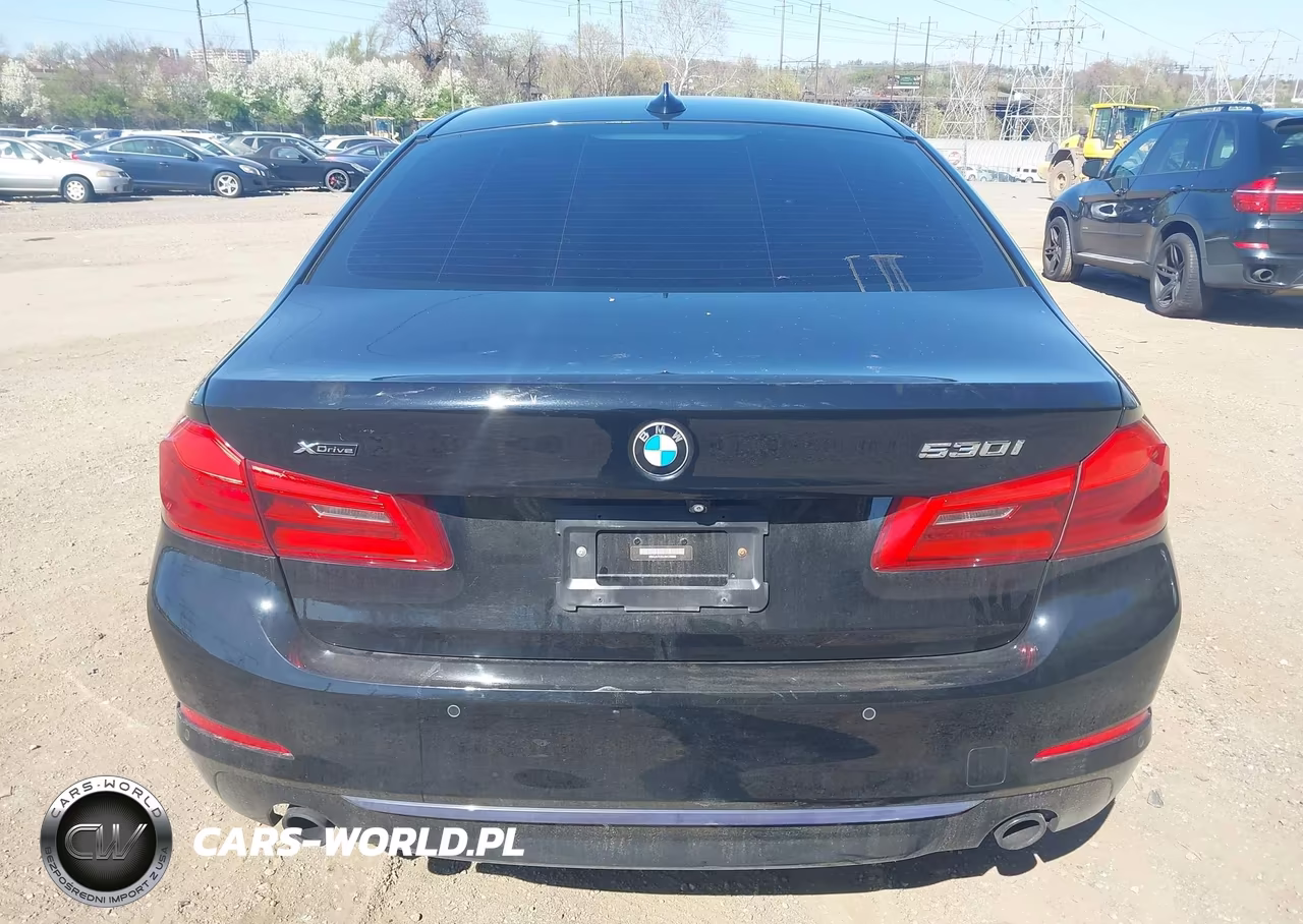 2018 BMW 530I xDrive VIN:WBAJA7C55JWC76898 - 17