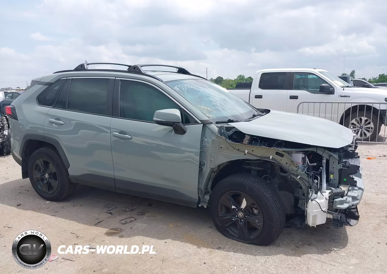 2021 Toyota Rav4 Xle VIN:2T3P1RFV3MW169806 - 13