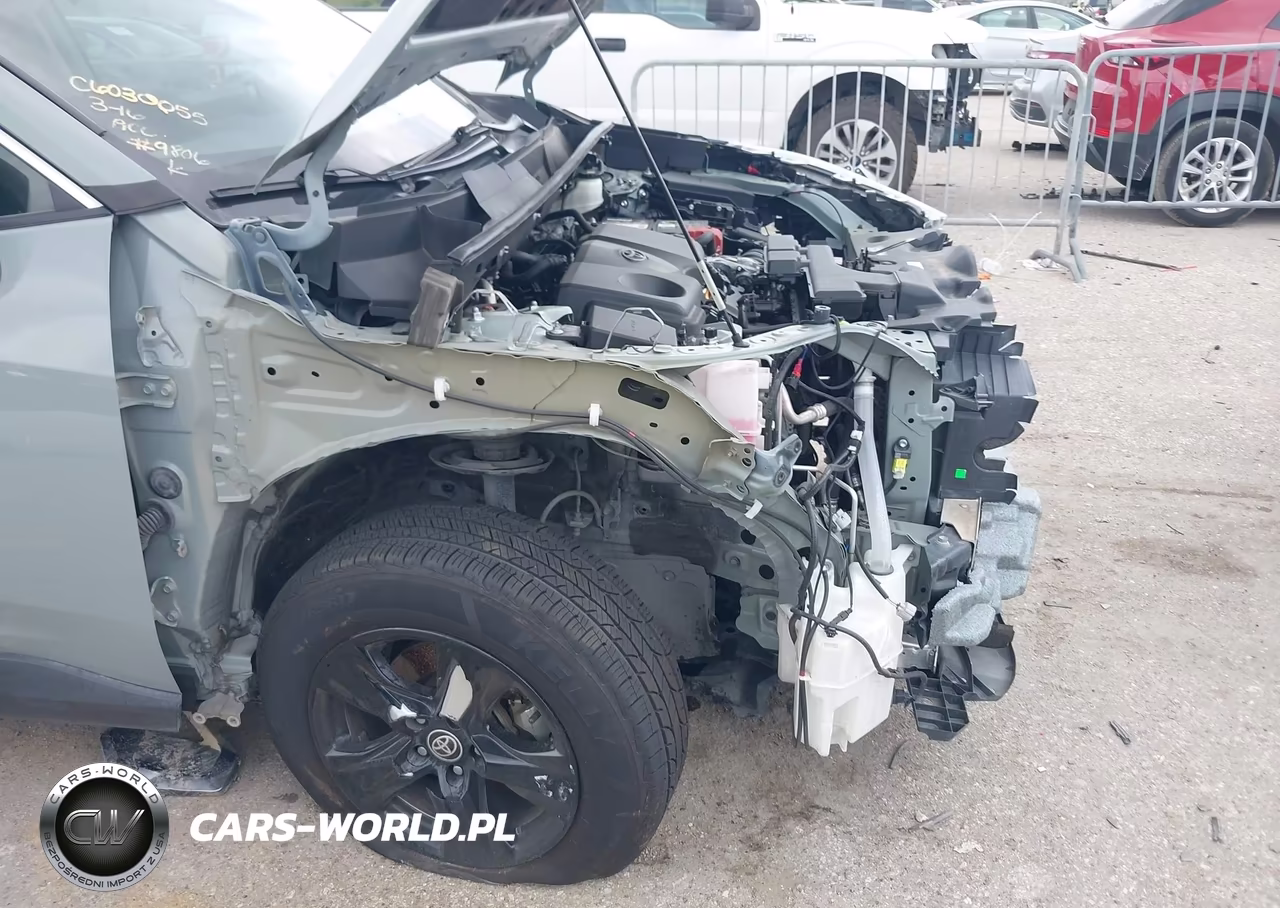 2021 Toyota Rav4 Xle VIN:2T3P1RFV3MW169806 - 6