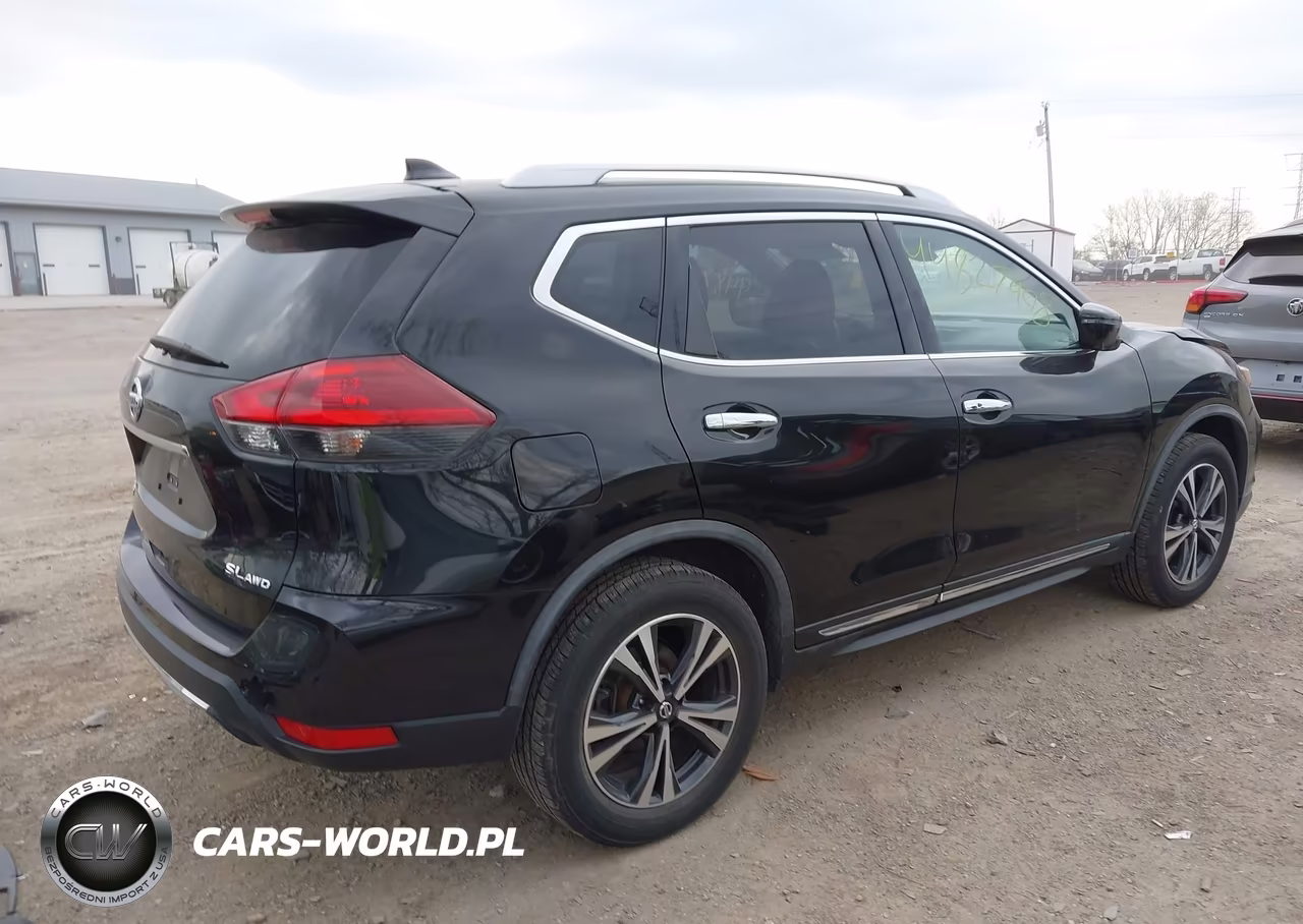 2018 Nissan Rogue Sl VIN:JN8AT2MVXJW321768 - 4