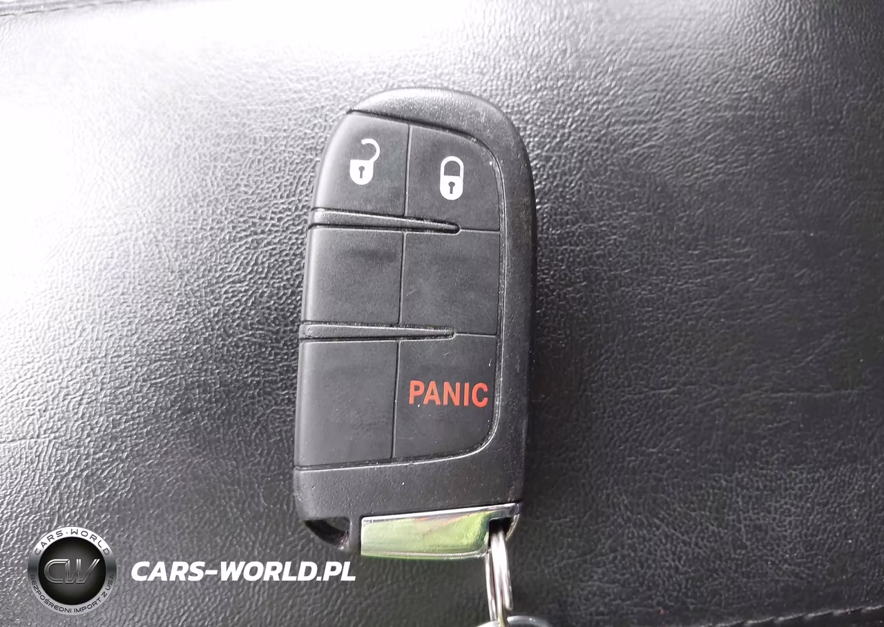 2018 Jeep Compass Altitude 4X4 VIN:3C4NJDBB0JT313482 - 11