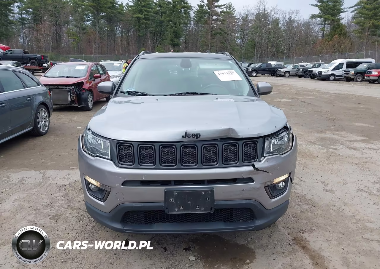 2018 Jeep Compass Altitude 4X4 VIN:3C4NJDBB0JT313482 - 13