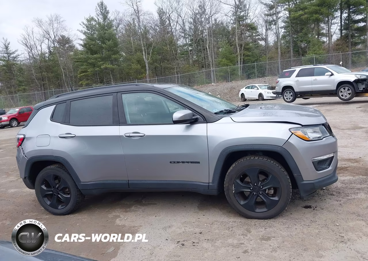 2018 Jeep Compass Altitude 4X4 VIN:3C4NJDBB0JT313482 - 14