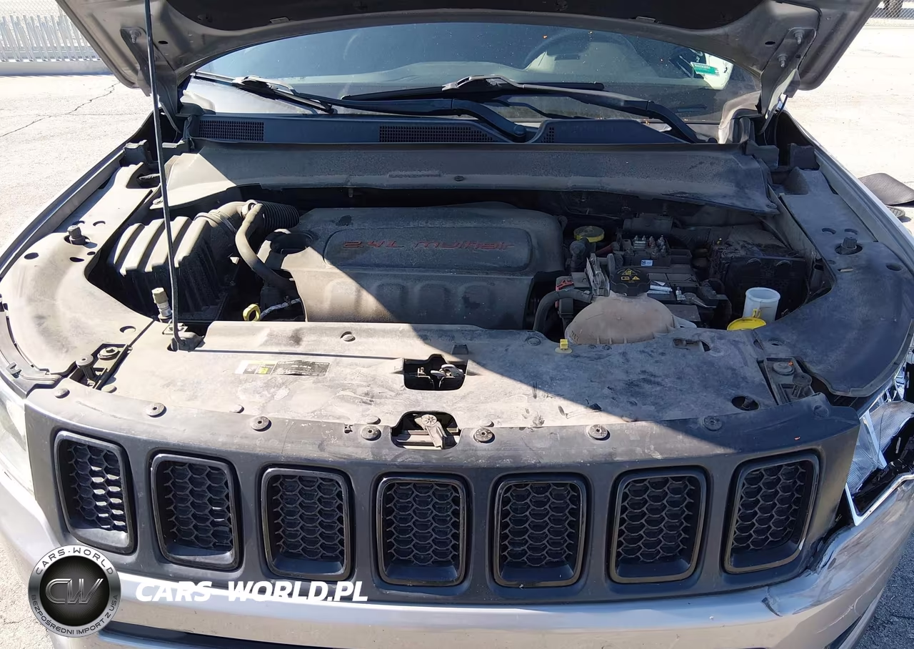 2019 Jeep Compass Altitude 4X4 VIN:3C4NJDBBXKT734790 - 10