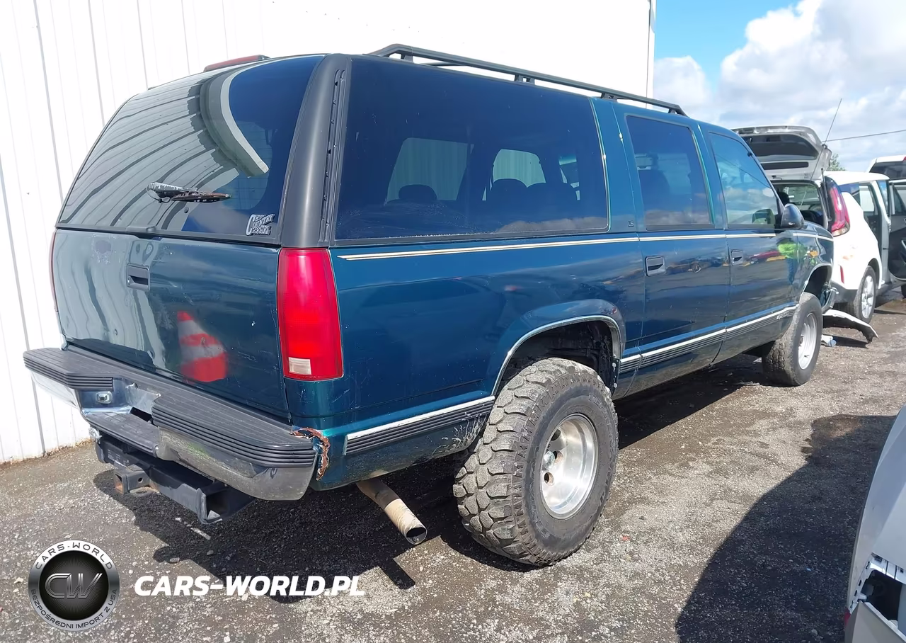 1996 Chevrolet Suburban C1500 VIN:3GNEC16R6TG169844 - 4