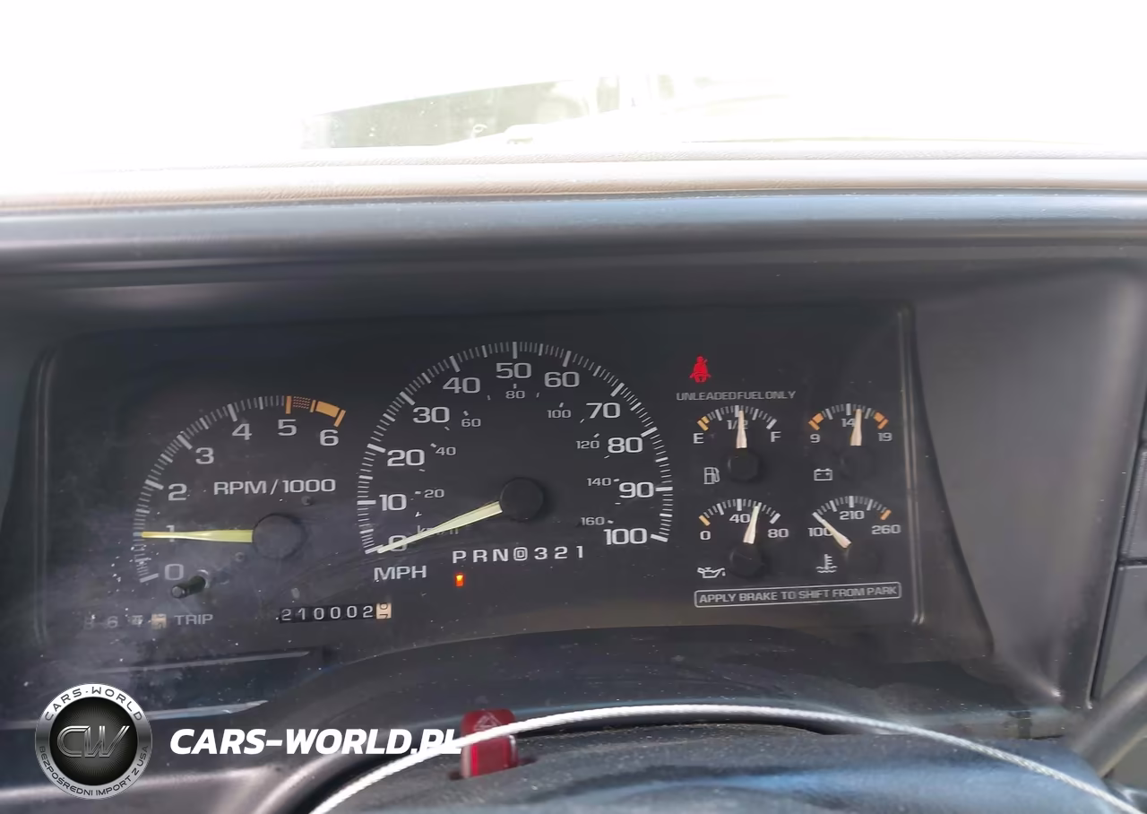 1996 Chevrolet Suburban C1500 VIN:3GNEC16R6TG169844 - 7