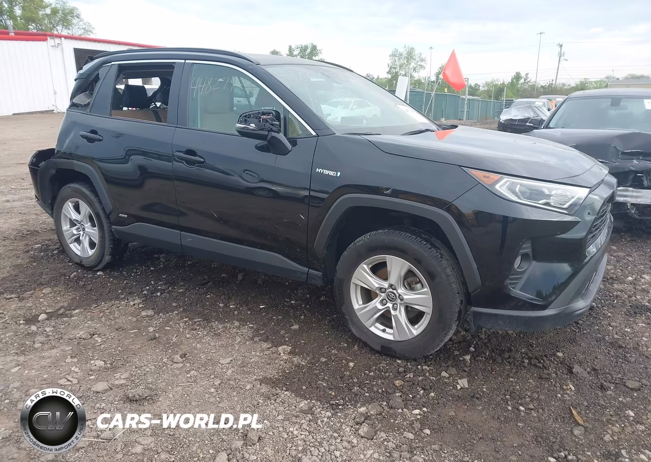 2020 Toyota Rav4 Hybrid Xle – zdjęcie 1 z 17
