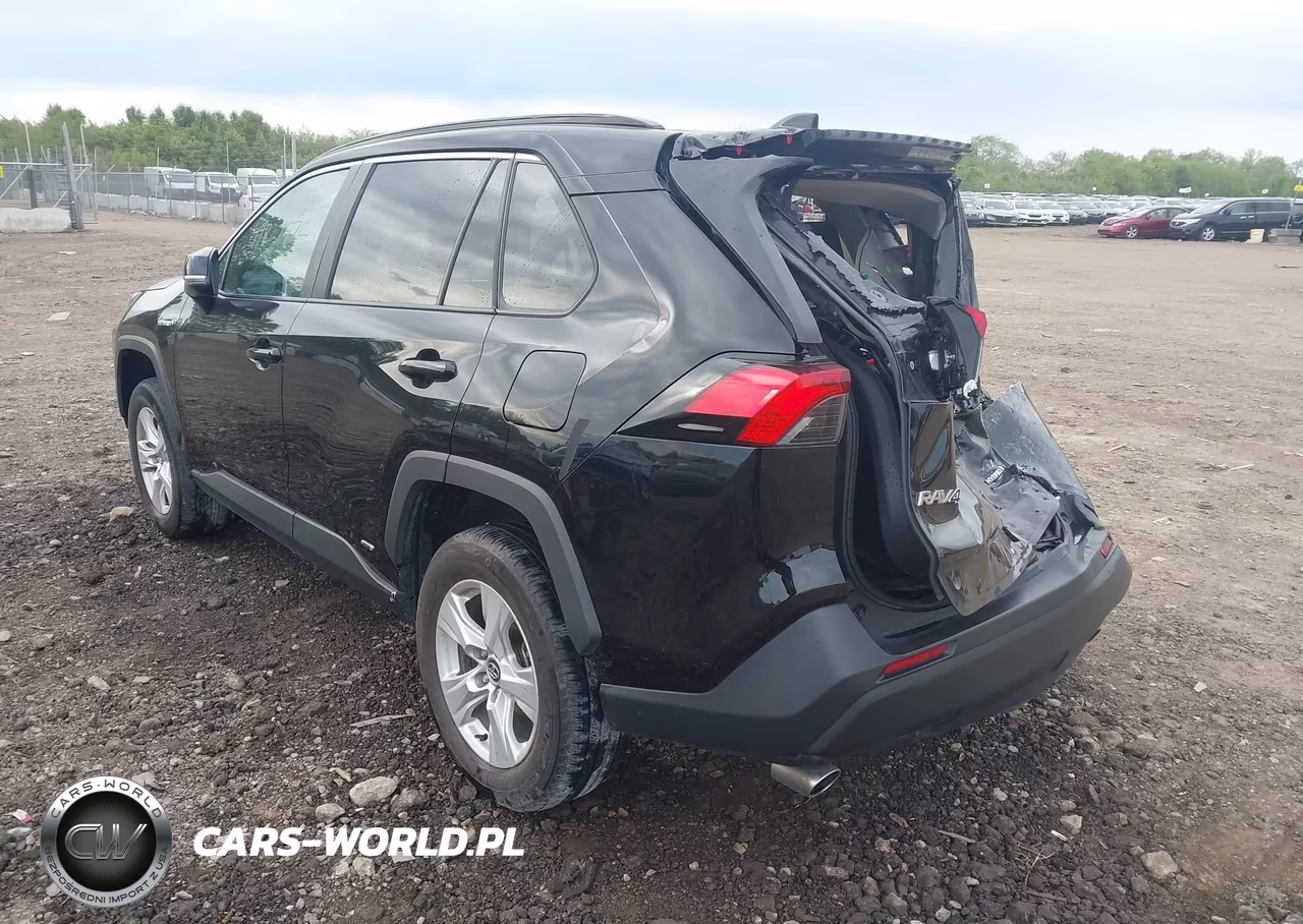 2020 Toyota Rav4 Hybrid Xle VIN:2T3RWRFV8LW090642 - 3
