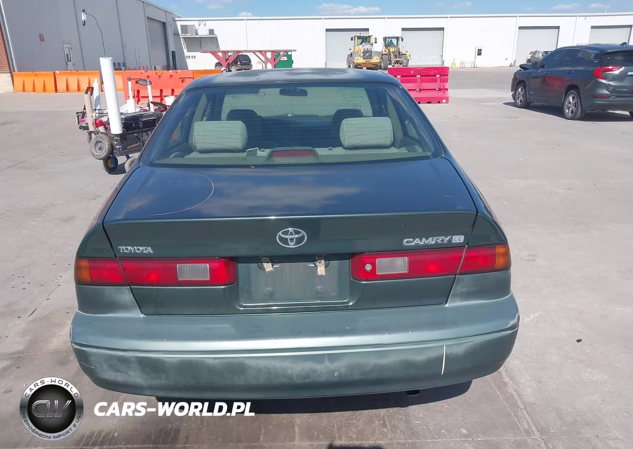 1999 Toyota Camry Le VIN:4T1BG22K4XU520893 - 16