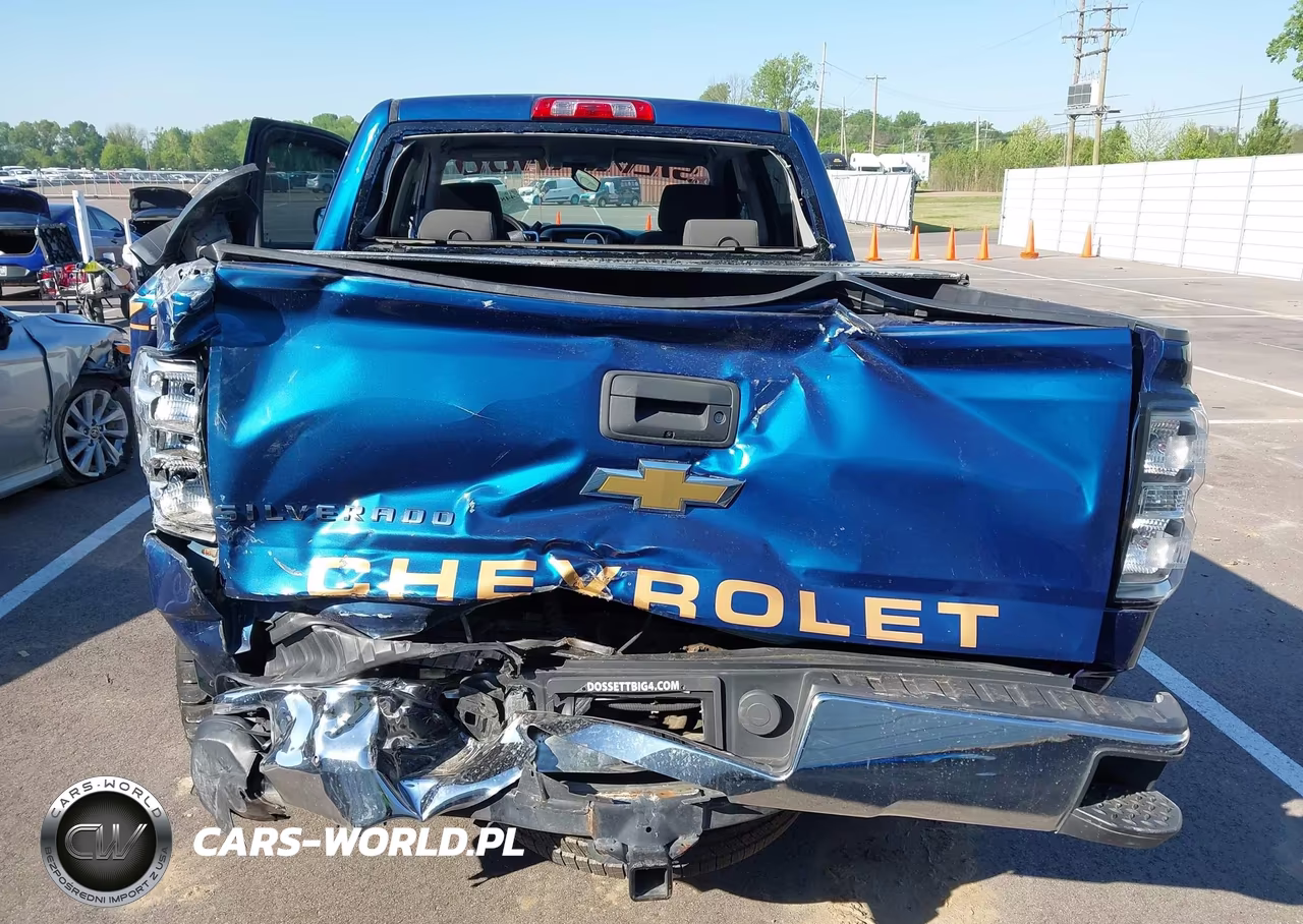 2018 Chevrolet Silverado 1500 2Lt VIN:3GCUKREC8JG405846 - 5