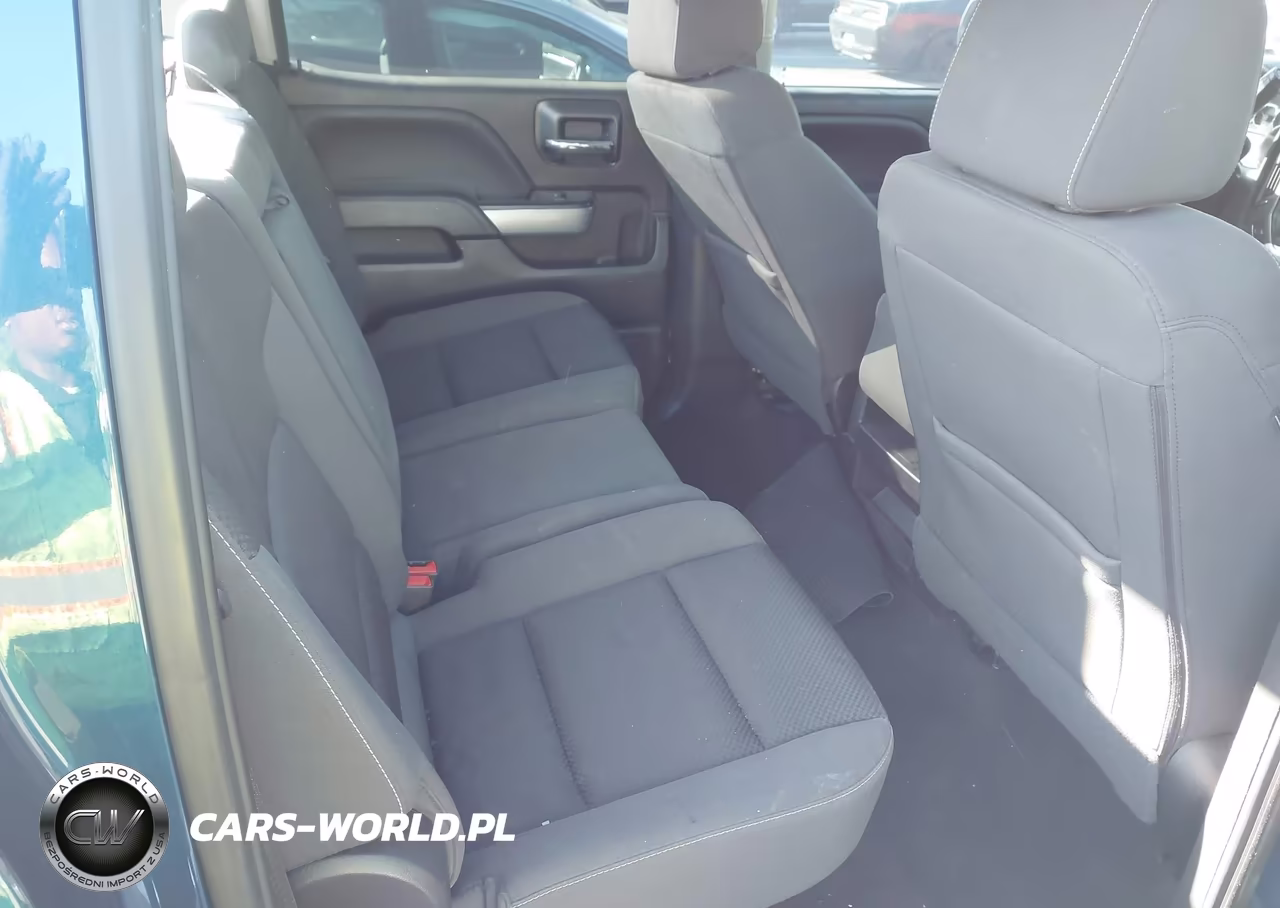 2018 Chevrolet Silverado 1500 2Lt VIN:3GCUKREC8JG405846 - 7