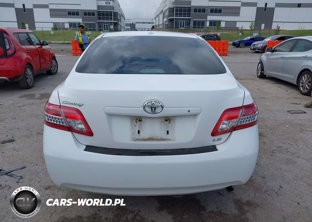 2011 Toyota Camry Le VIN:4T4BF3EK1BR134693 - 16