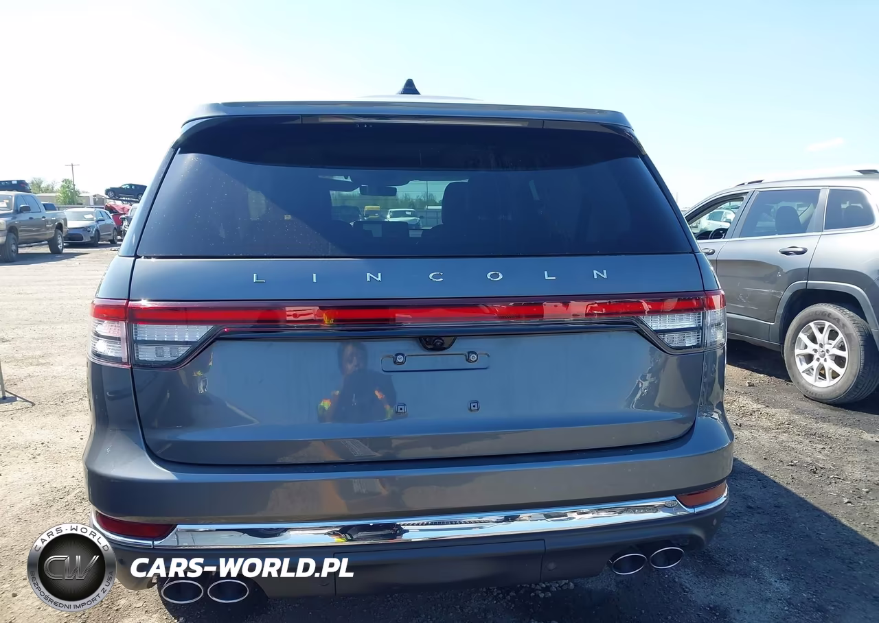 2025 Lincoln Aviator Reserve VIN:5LM5J7XC7SGL03419 - 16