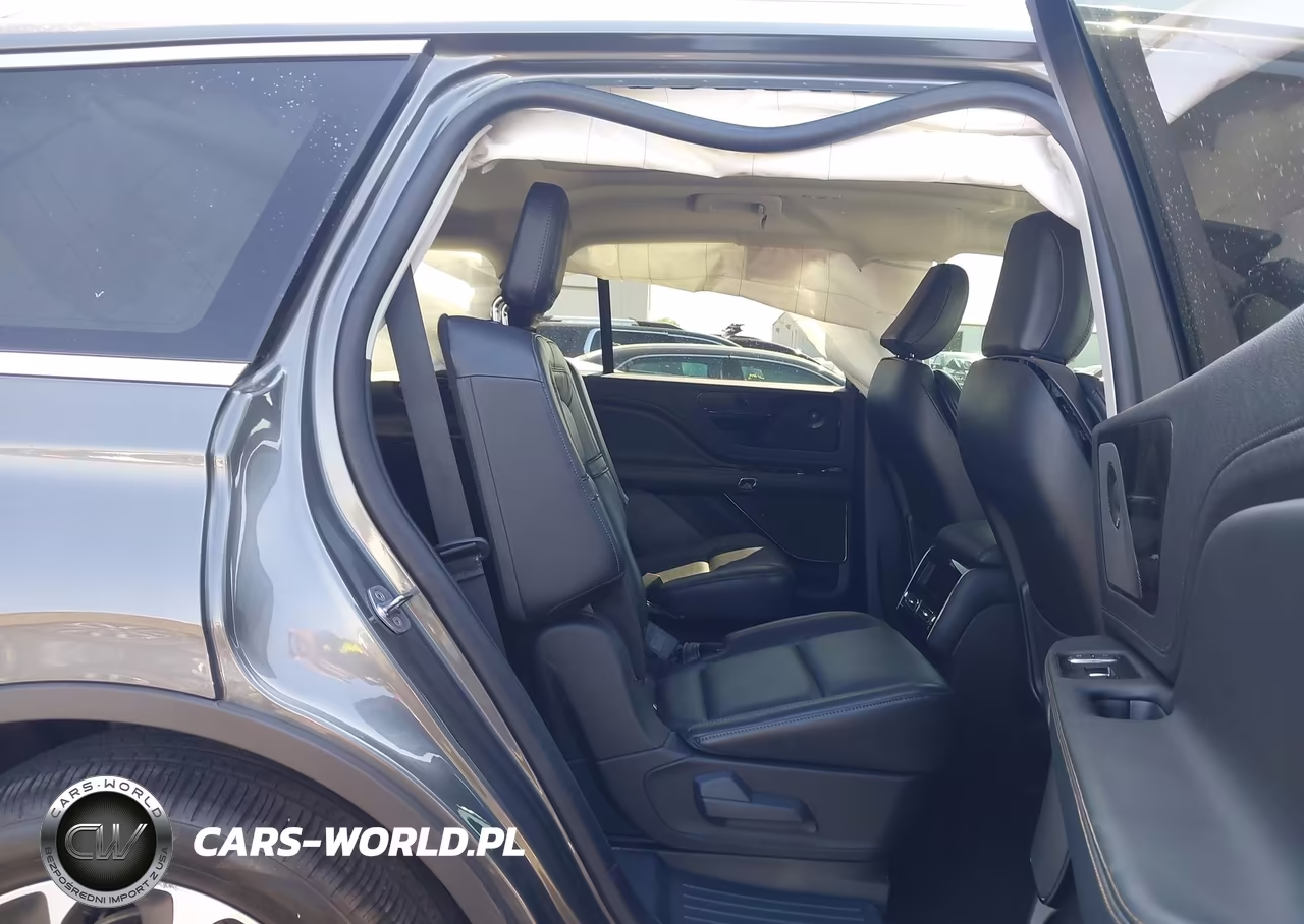 2025 Lincoln Aviator Reserve VIN:5LM5J7XC7SGL03419 - 8