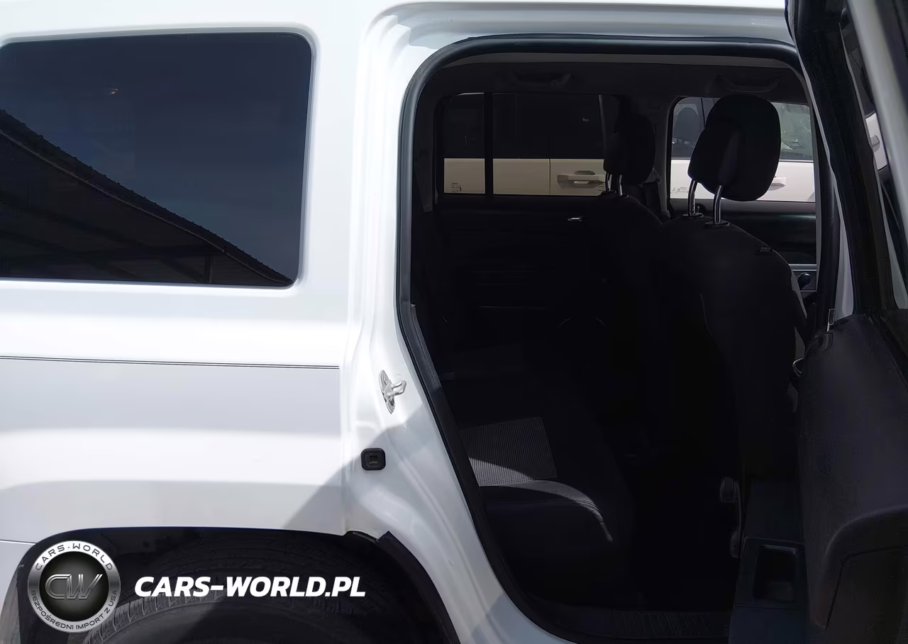 2015 Jeep Patriot Sport VIN:1C4NJPBB4FD361677 - 8