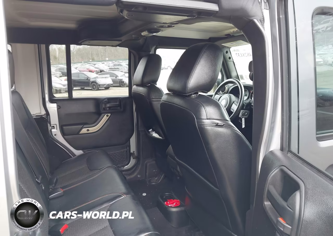 2017 Jeep Wrangler Unlimited 75Th Anniversary Edition 4X4 VIN:1C4HJWEG0HL530827 - 8