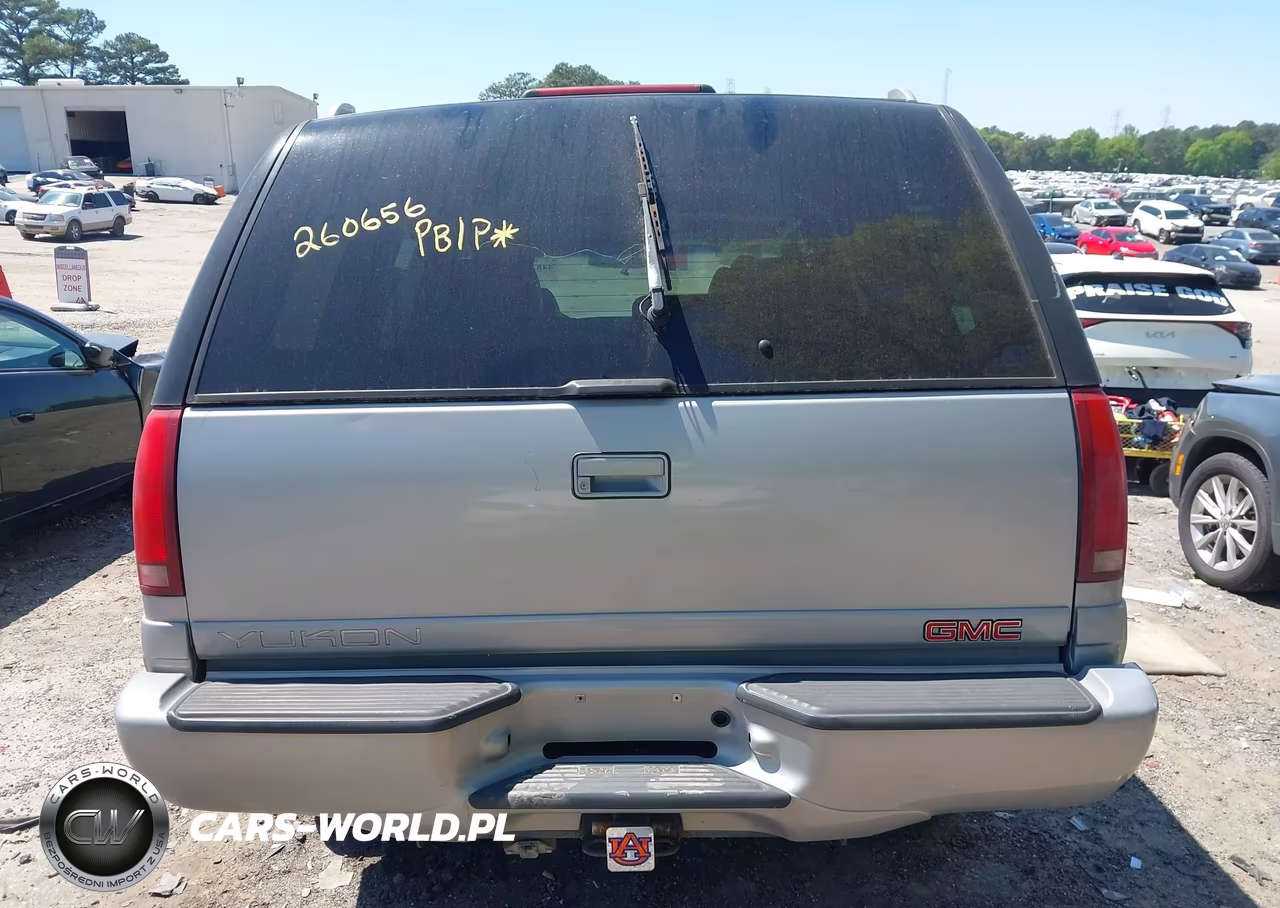 1999 GMC Yukon Denali VIN:1GKEK13RXXR910720 - 16