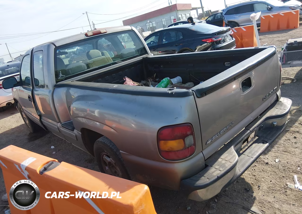 2000 Chevrolet Silverado 1500 Ls VIN:1GCEC19V6YZ125142 - 3