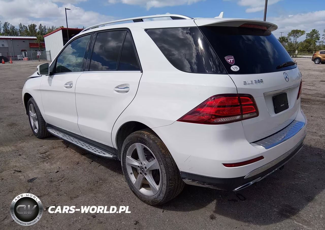 2018 Mercedes-Benz Gle 350 VIN:4JGDA5JB7JB108208 - 3