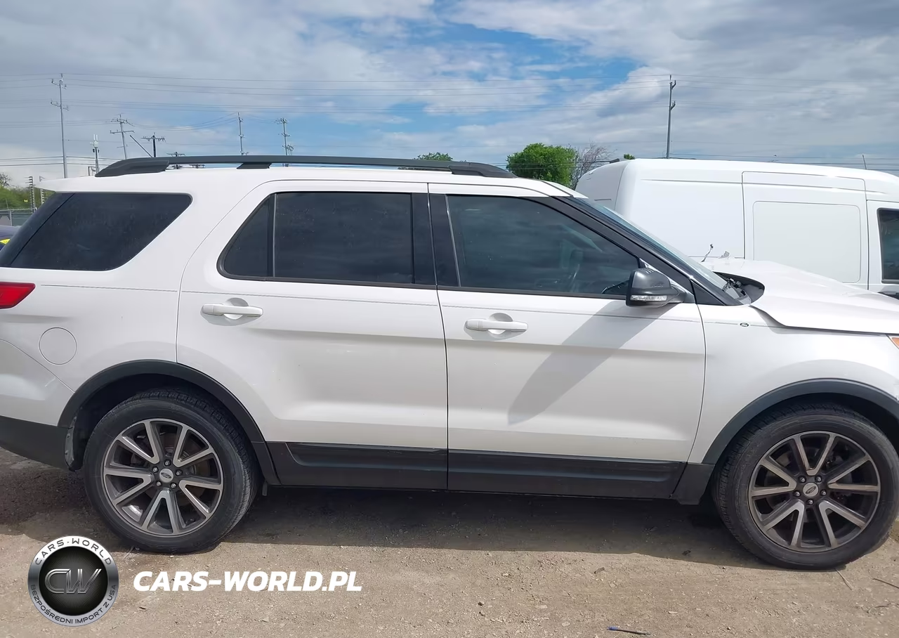 2015 Ford Explorer Xlt VIN:1FM5K7D89FGC62569 - 13