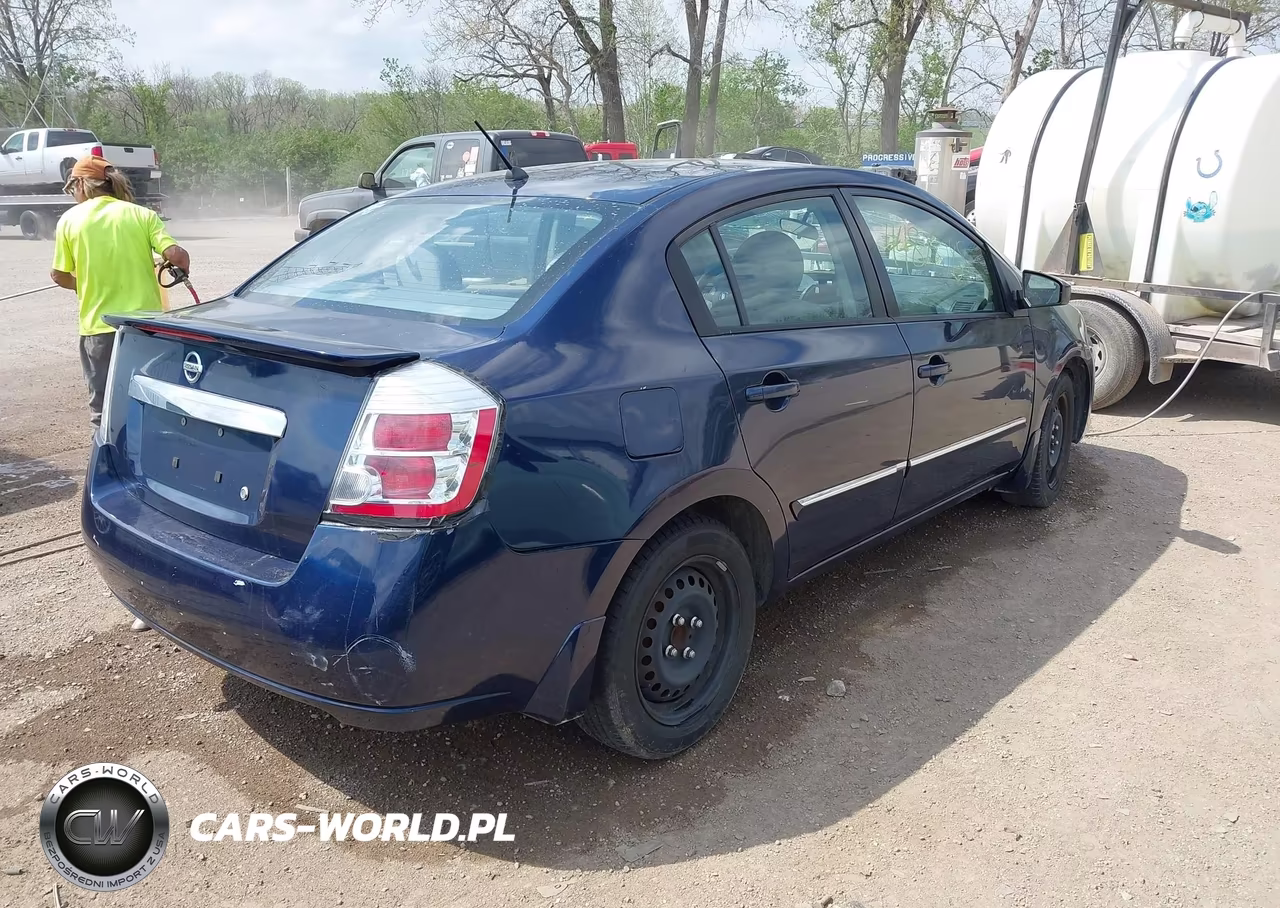 2012 Nissan Sentra 2.0 S VIN:3N1AB6AP0CL682420 - 4