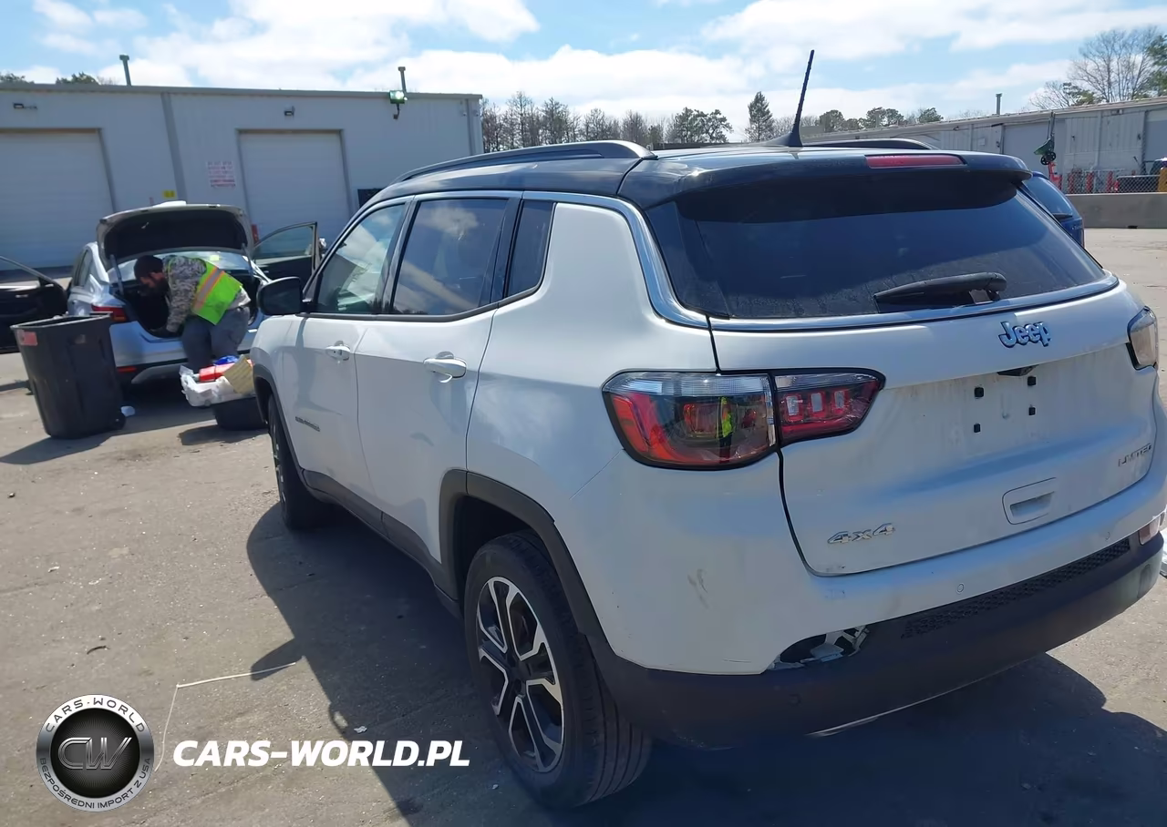 2023 Jeep Compass Limited 4X4 VIN:3C4NJDCN6PT532237 - 3
